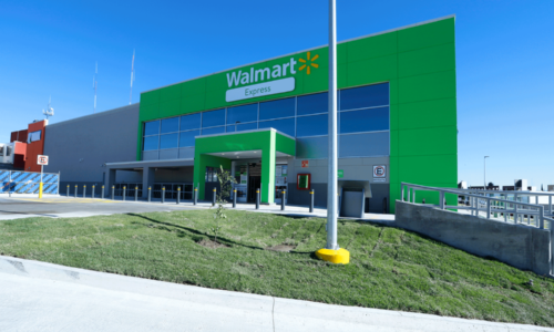 Walmart Express Zibatá – A familiar store to an American visitor