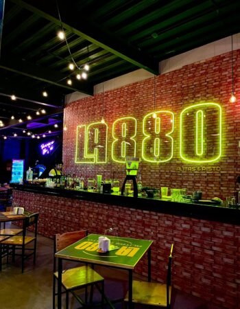 La 880 Alitas & Pisto