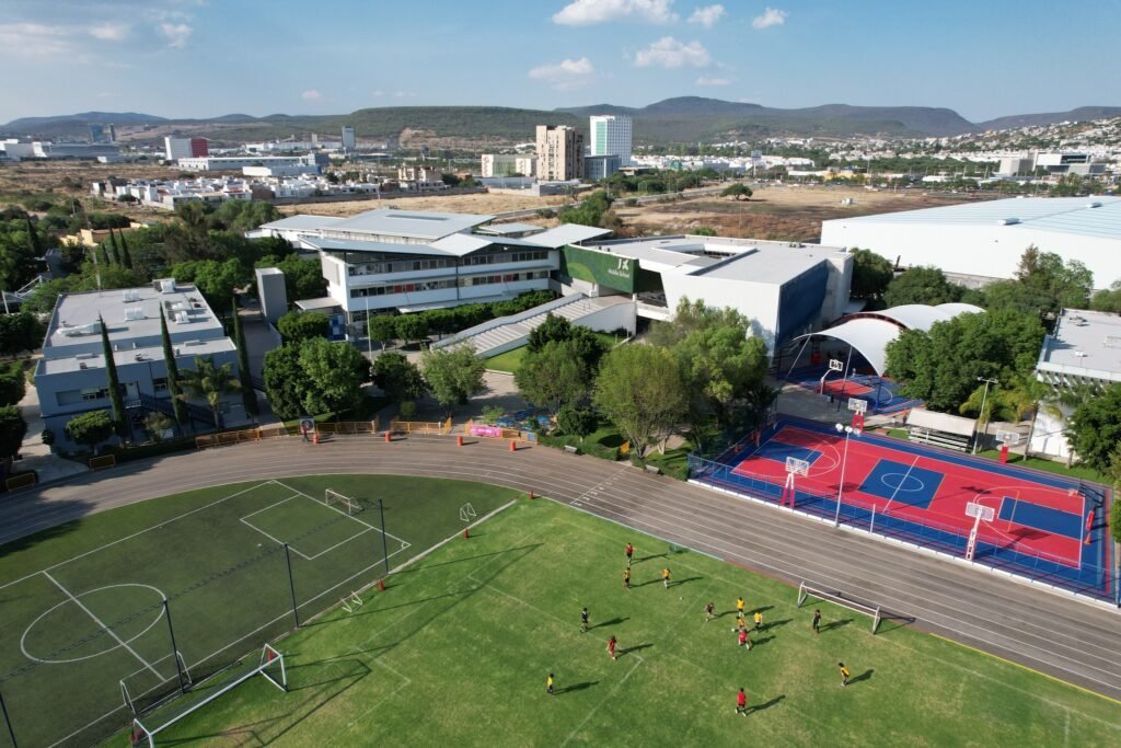 JFK American School | Querétaro